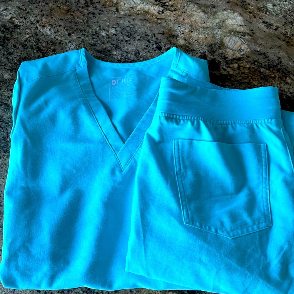 Figs Neon Blue Scrub set
